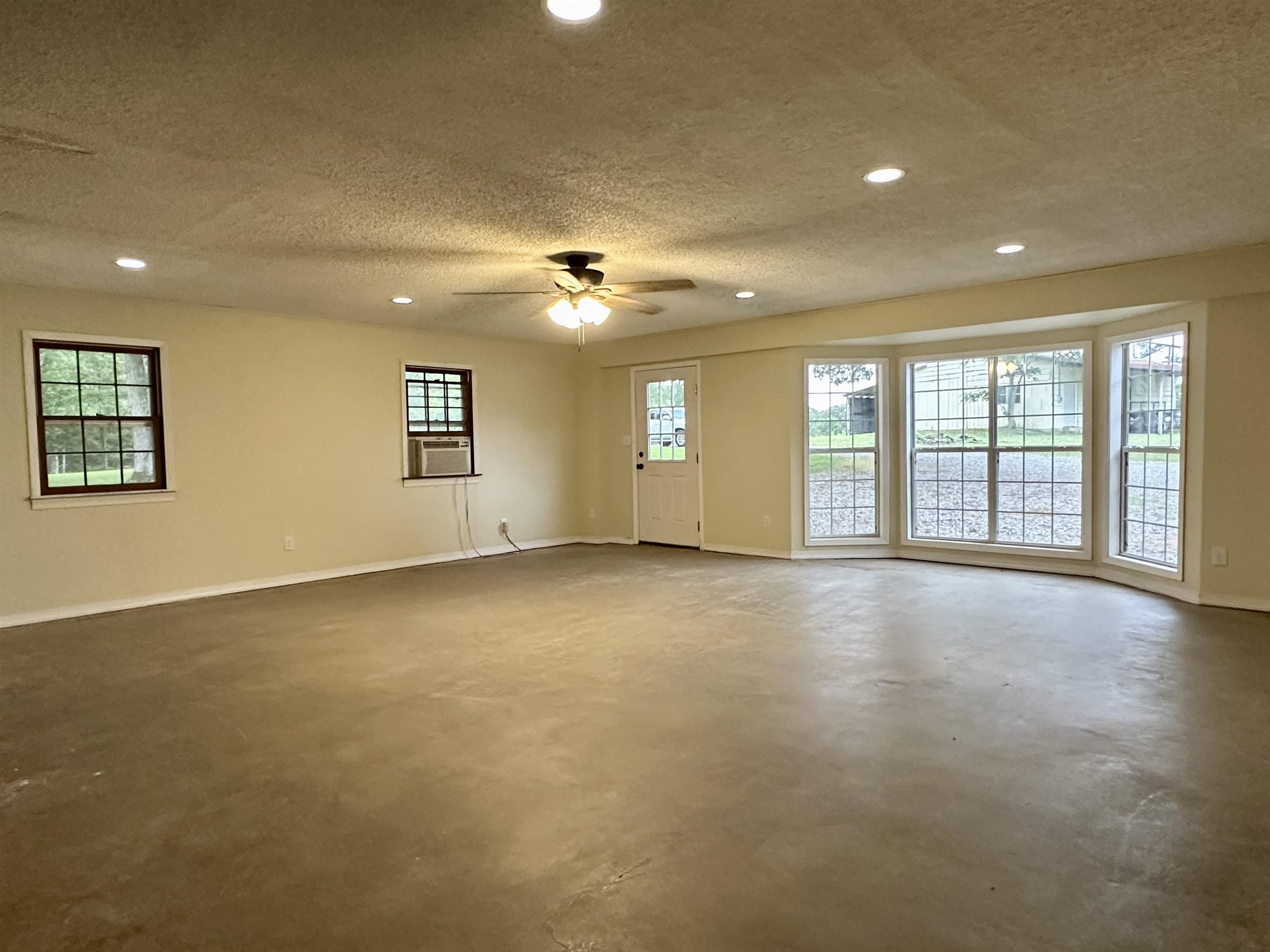 2733 New Hope Road Guys, TN 38339 - Photo 16 of 25 a view of an empty room with a window