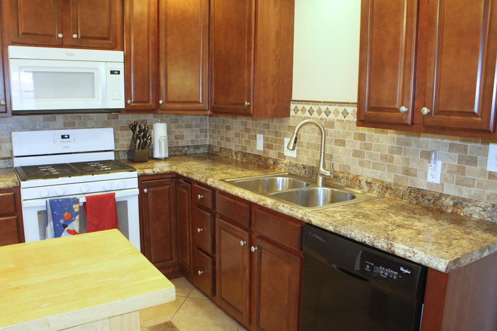656 Azalea Road Daleville, VA 24083 - Photo 3 of 31 2019-02-01 15.00.34