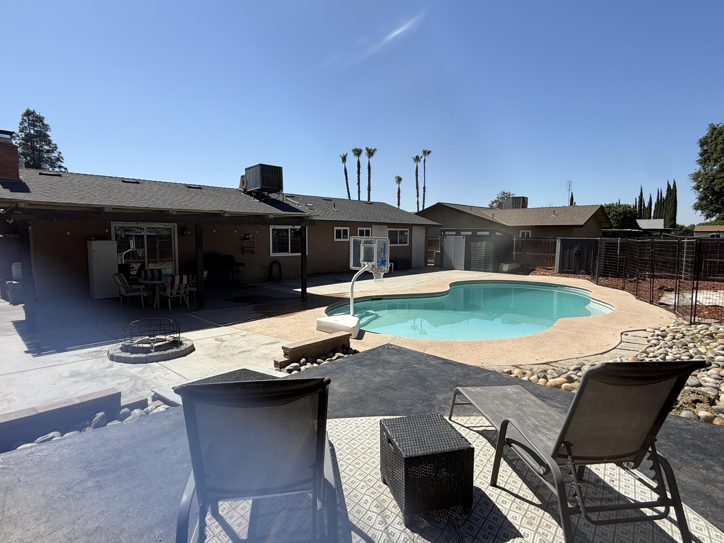 1074 Raymond Road Hanford, CA 93230 - Photo 27 of 33 IMG_1221