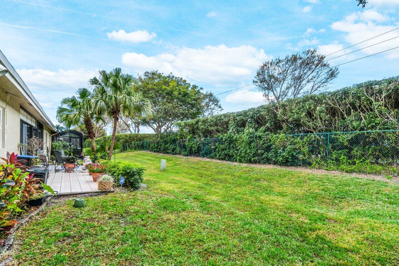 18855 Candlewick Drive Boca Raton, FL 33496 - Photo 26 of 27 Backyard