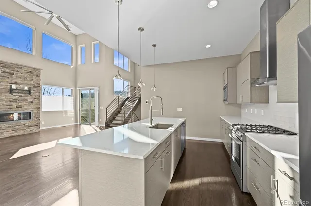 $1,189,000 | 28424 Tepees Way, Evergreen, CO 80439