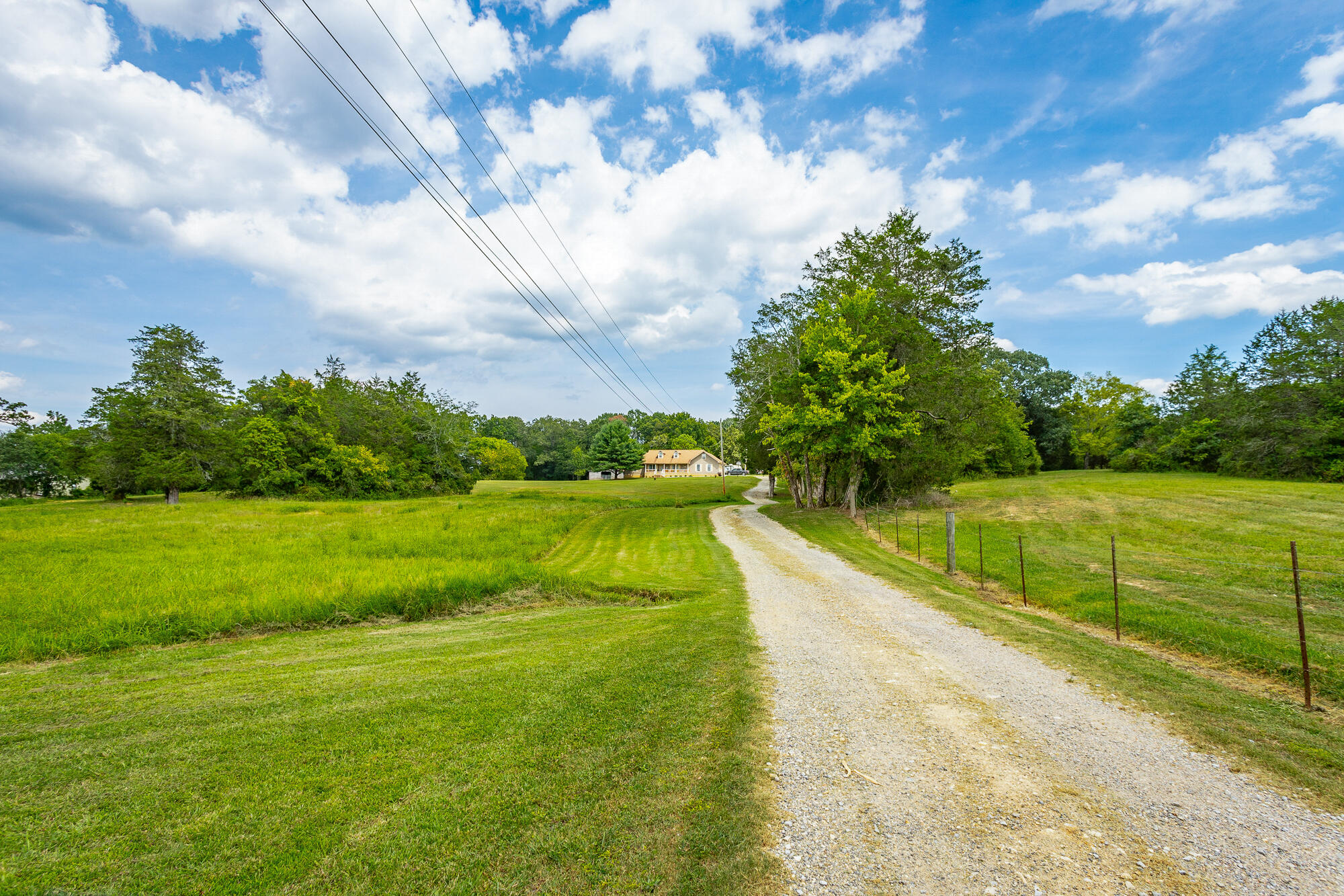 63 Mel McDaniel Road Ringgold, GA 30736 - Photo 36 of 97 Driveway