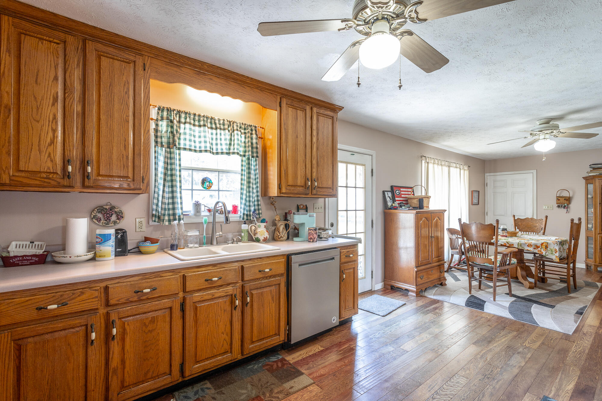 63 Mel McDaniel Road Ringgold, GA 30736 - Photo 48 of 97 Kitchen