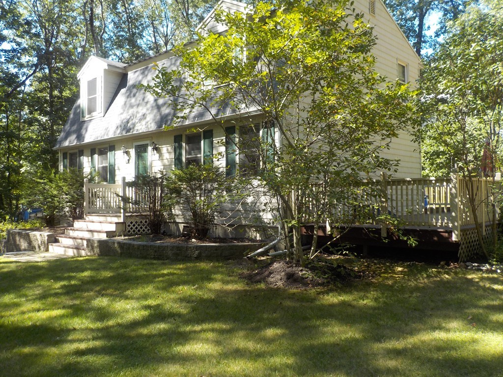 40 Edgehill Road Haverhill, MA 01830 - Photo 1 of 14 Gallery Image 1