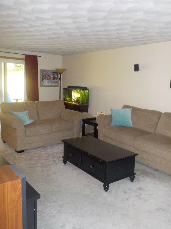 40 Edgehill Road Haverhill, MA 01830 - Photo 9 of 14 Gallery Image 9