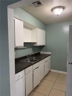 $1,200 | 1915 Pace Boulevard, New Orleans, LA 70114