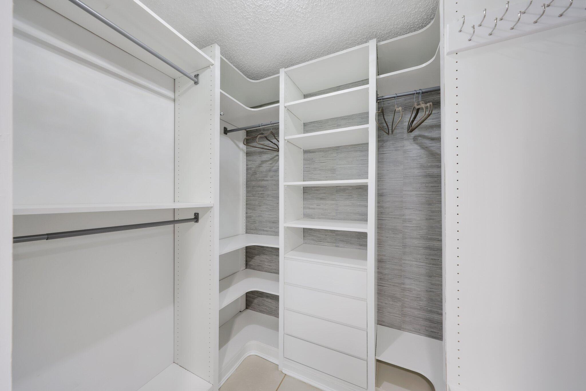 9305 Flynn Circle, Unit 8 Boca Raton, FL 33496 - Photo 16 of 31 9305 Flynn Circle - 19.jpg-SMALL