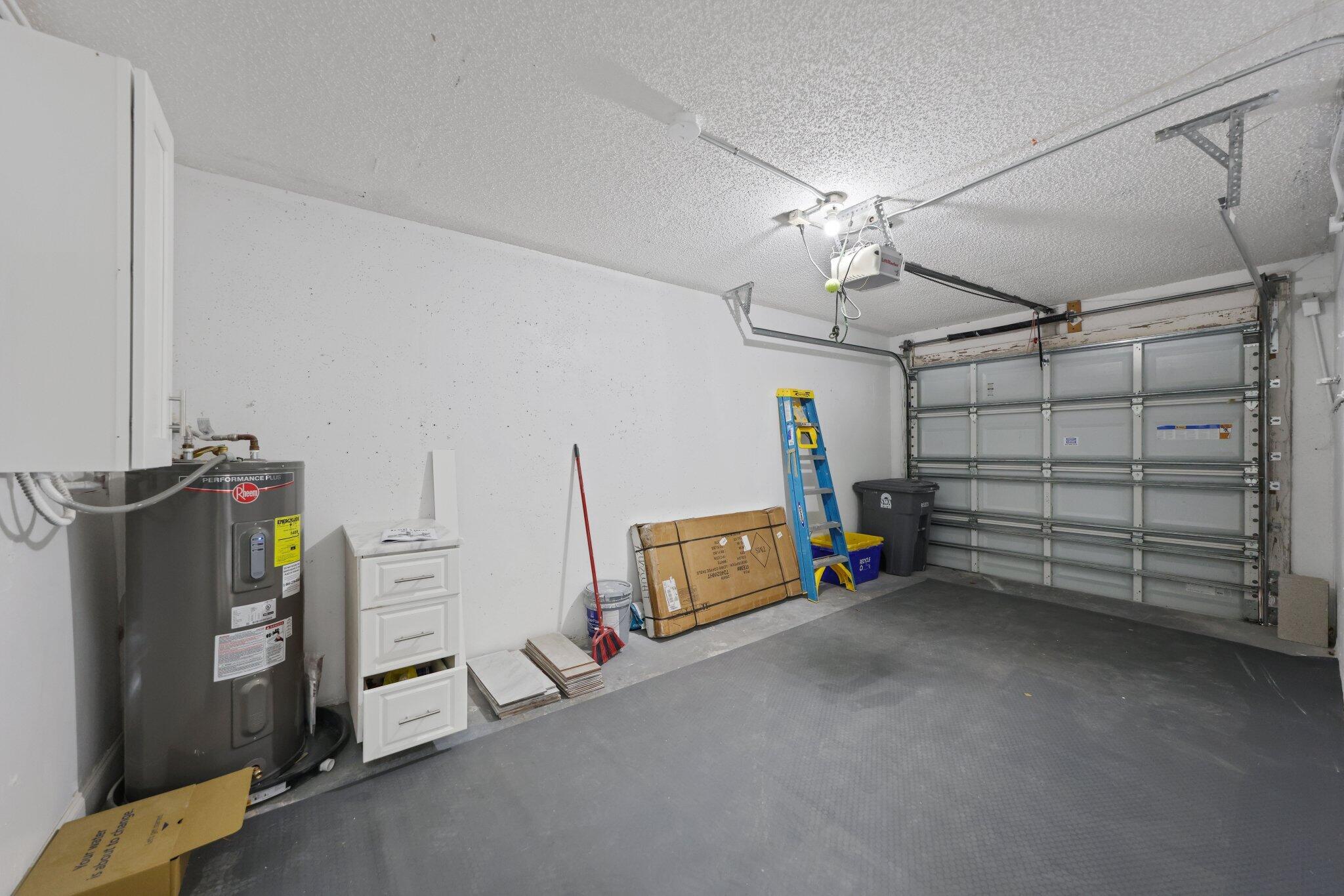 9305 Flynn Circle, Unit 8 Boca Raton, FL 33496 - Photo 27 of 31 9305 Flynn Circle - 33.jpg-SMALL