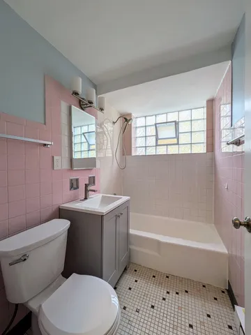 $1,295 | 11840 South Karlov Avenue, Unit BW, Alsip, IL 60803