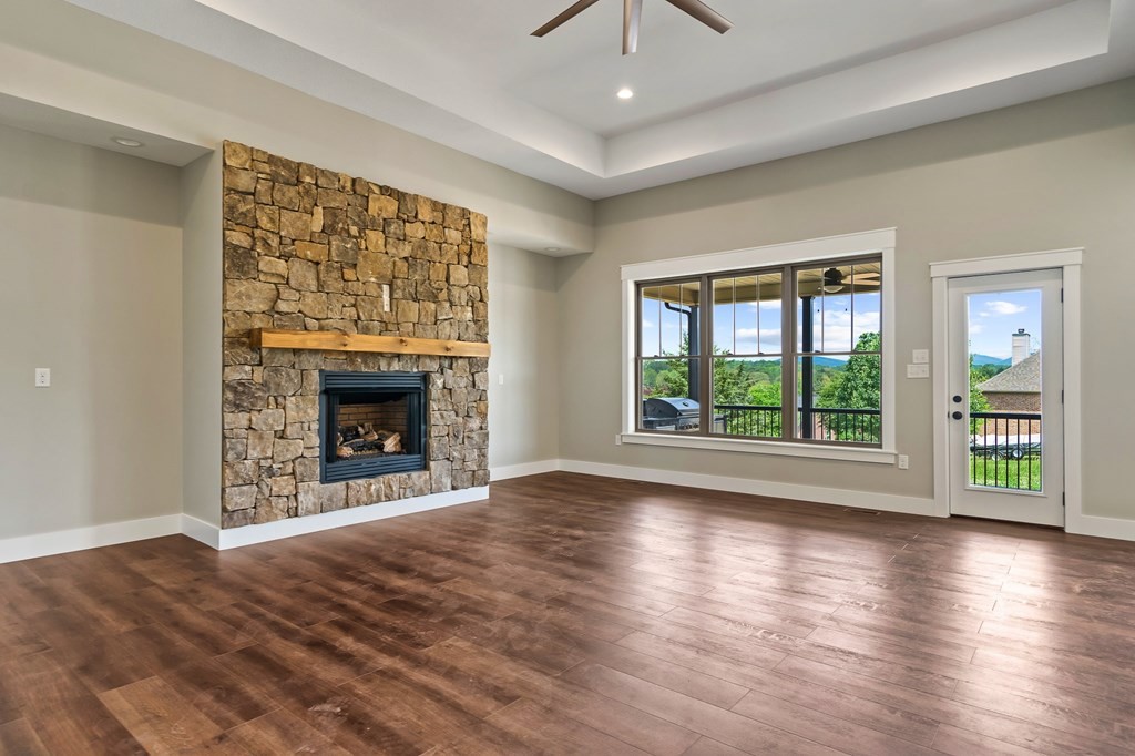 2007 James Road Sevierville, TN 37876 - Photo 34 of 45 Gallery Image 34