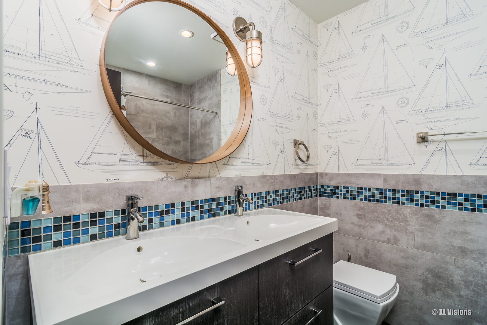 1360 Beacon Lane Bartlett, IL 60103 - Photo 20 of 26 a bathroom with a sink and a mirror