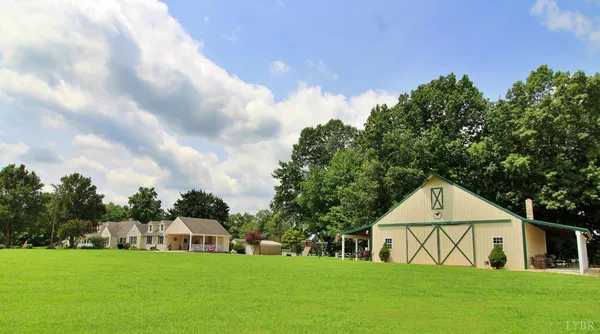 $995,000 | 1147 Union Church Road, Gladstone, VA 24553