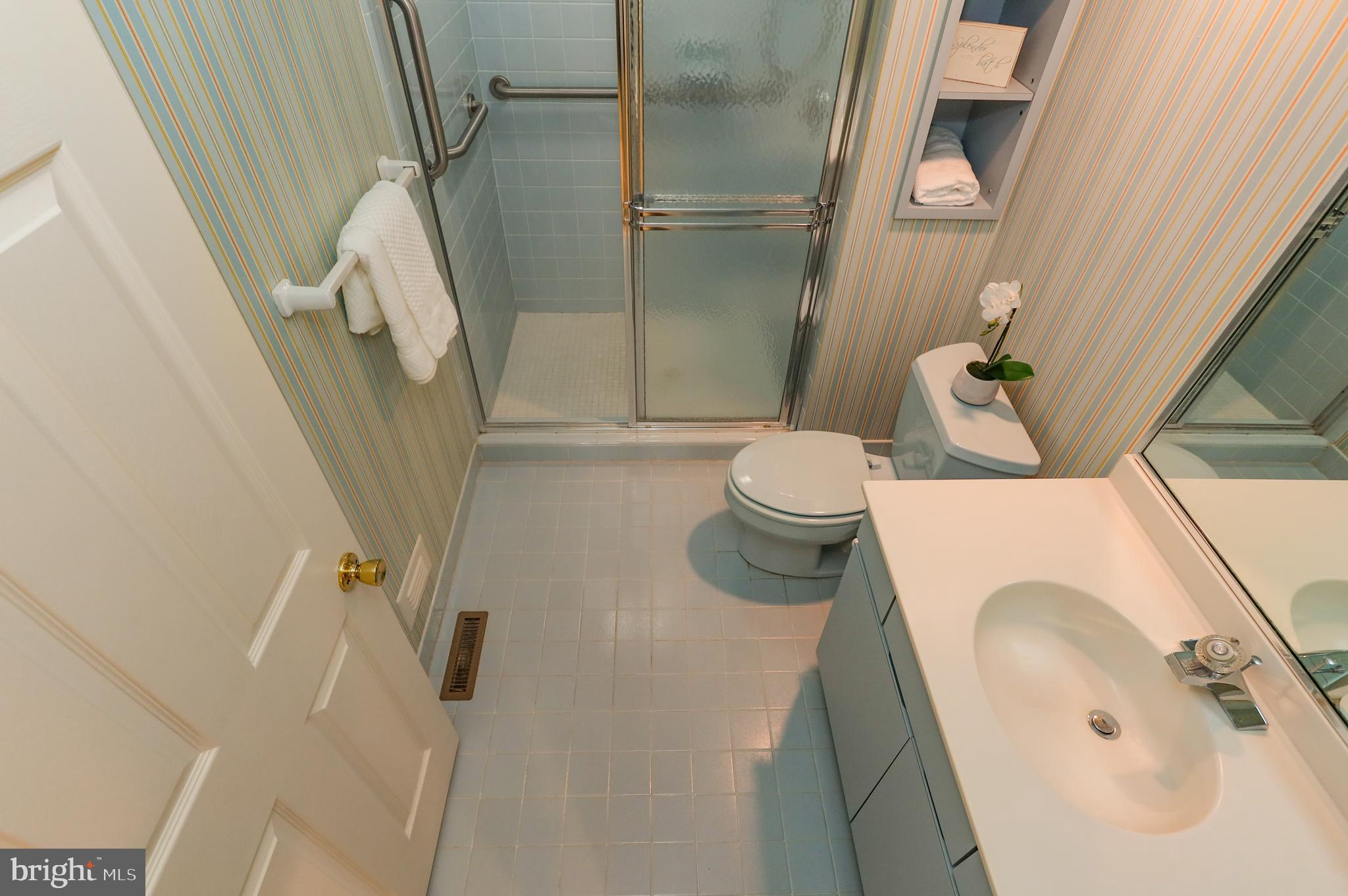 122 Downs Drive Wilmington, DE 19807 - Photo 11 of 34