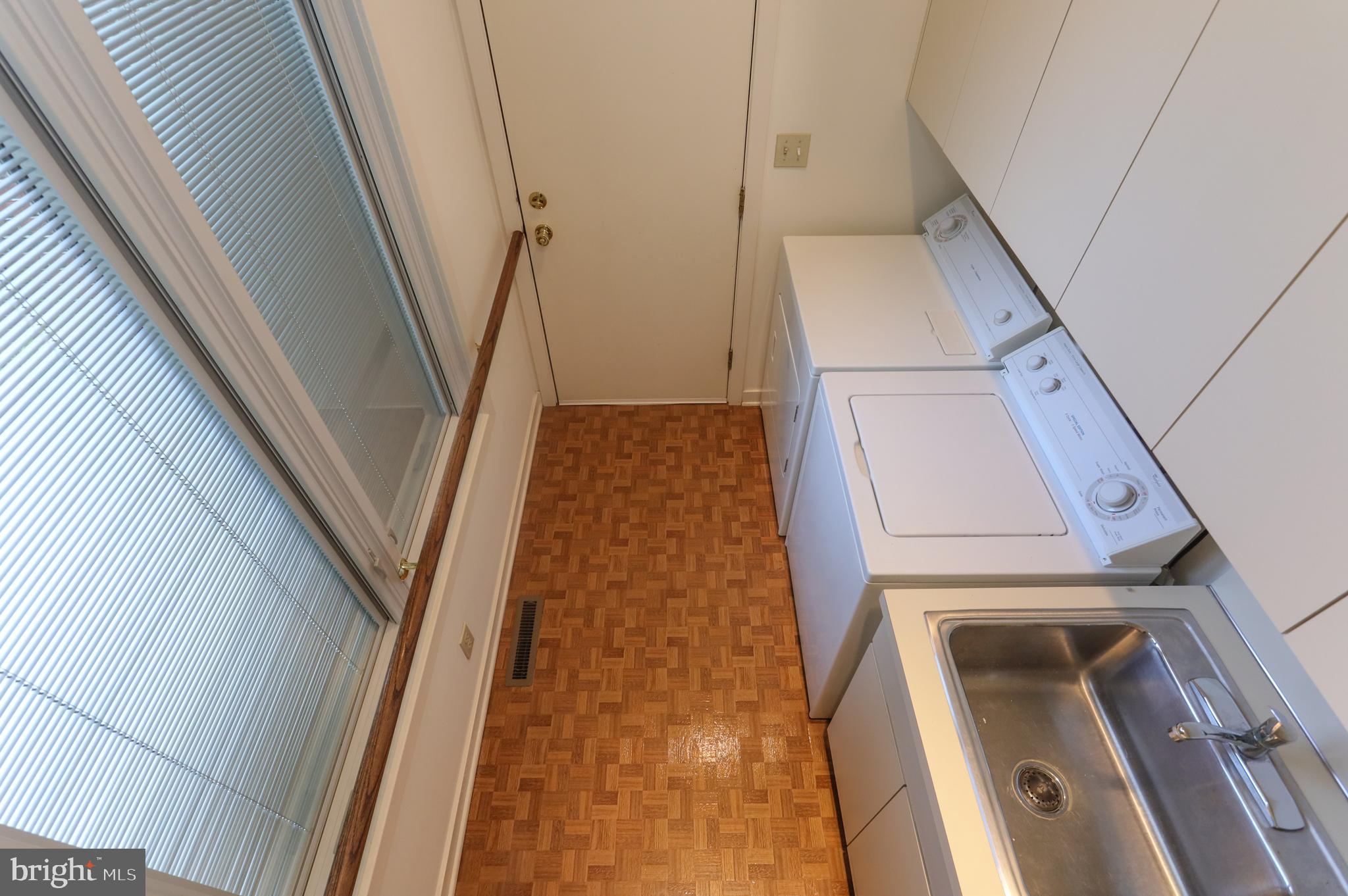 122 Downs Drive Wilmington, DE 19807 - Photo 13 of 34