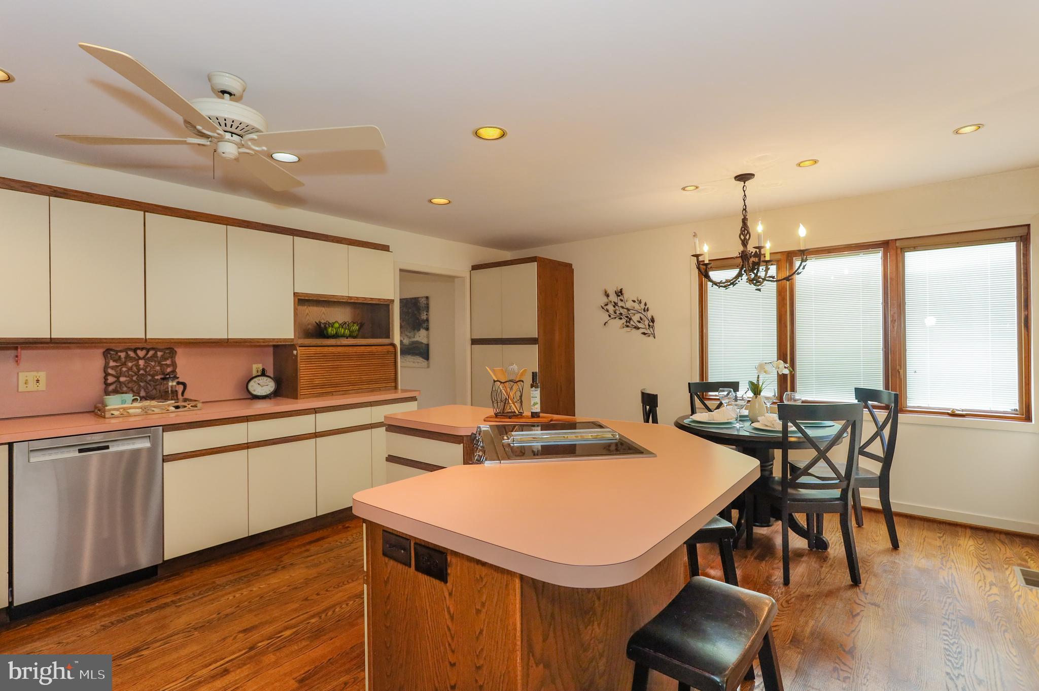 122 Downs Drive Wilmington, DE 19807 - Photo 15 of 34