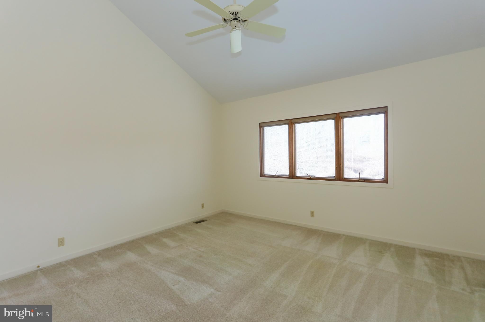 122 Downs Drive Wilmington, DE 19807 - Photo 23 of 34