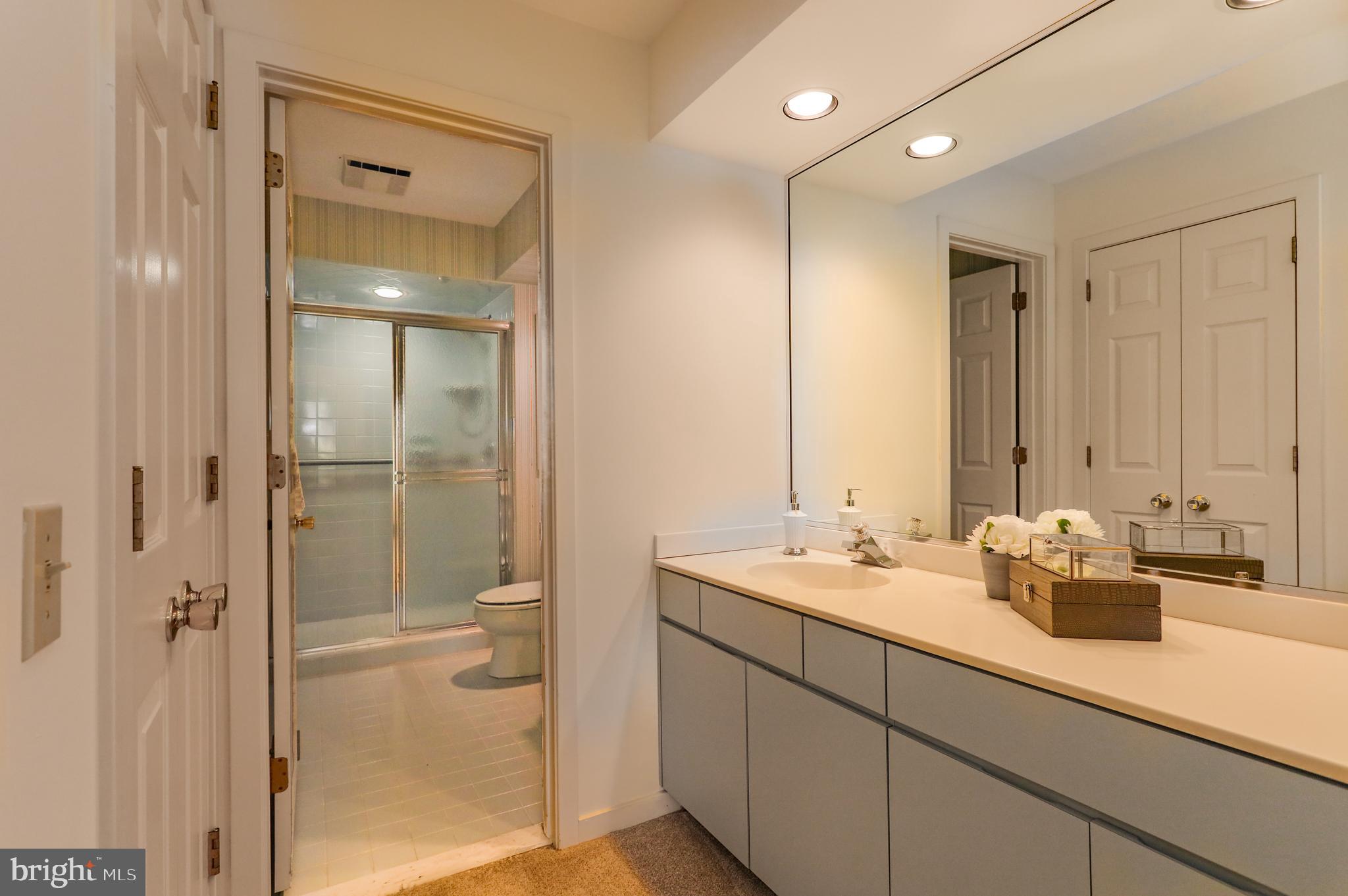 122 Downs Drive Wilmington, DE 19807 - Photo 10 of 34