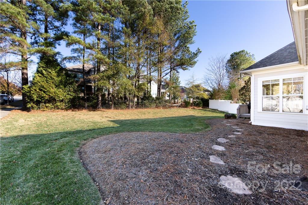 8629 Camberly Road Huntersville, NC 28078 - Photo 46 of 48 Gallery Image 46
