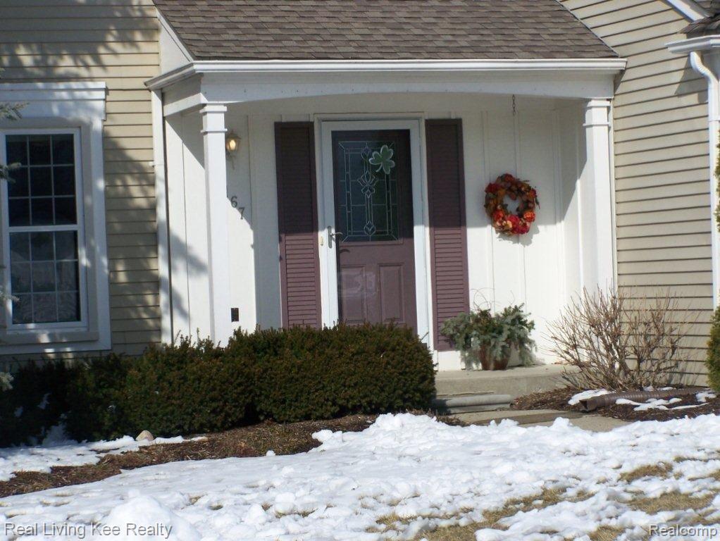 167 Parsons Lane Rochester, MI 48307 - Photo 2 of 21 030.jpg