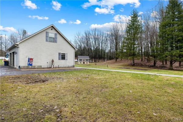 $299,000 | 9347 Coal Hill Road, Annsville, NY 13471