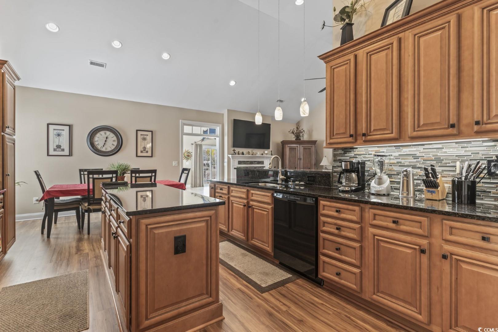 647 Chamberlin Road Myrtle Beach, SC 29588 - Photo 8 of 40 Gallery Image 8