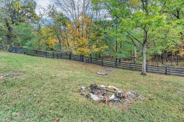 $1,050,000 | 6116 Lickton Pike, Goodlettsville, TN 37072
