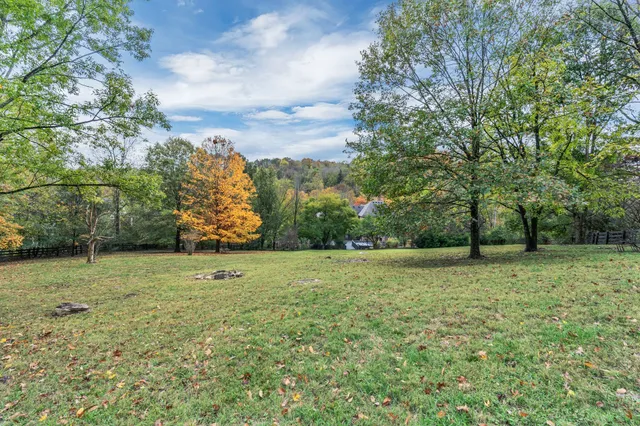 $1,050,000 | 6116 Lickton Pike, Goodlettsville, TN 37072
