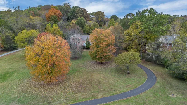 $1,050,000 | 6116 Lickton Pike, Goodlettsville, TN 37072