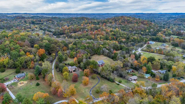 $1,050,000 | 6116 Lickton Pike, Goodlettsville, TN 37072