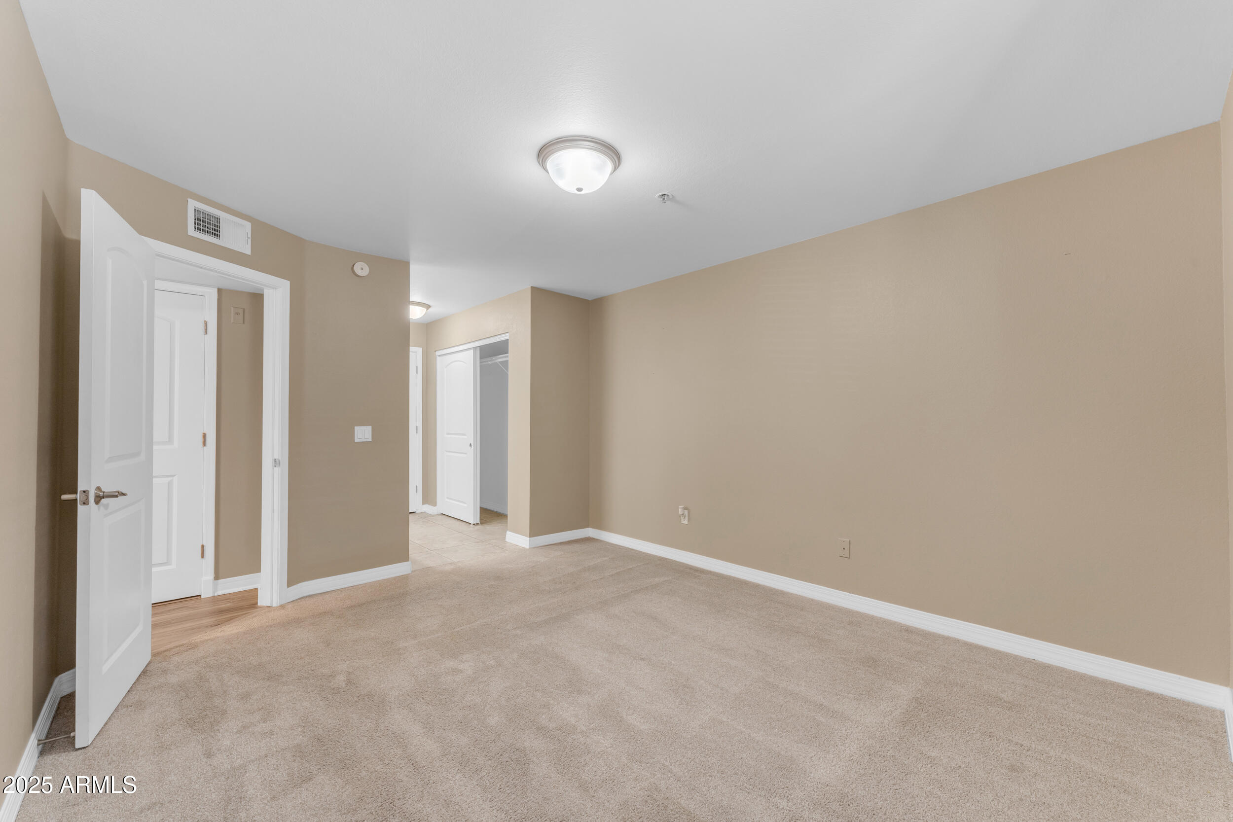 2025 East Campbell Avenue, Unit 140 Phoenix, AZ 85016 - Photo 18 of 52 Primary Bedroom