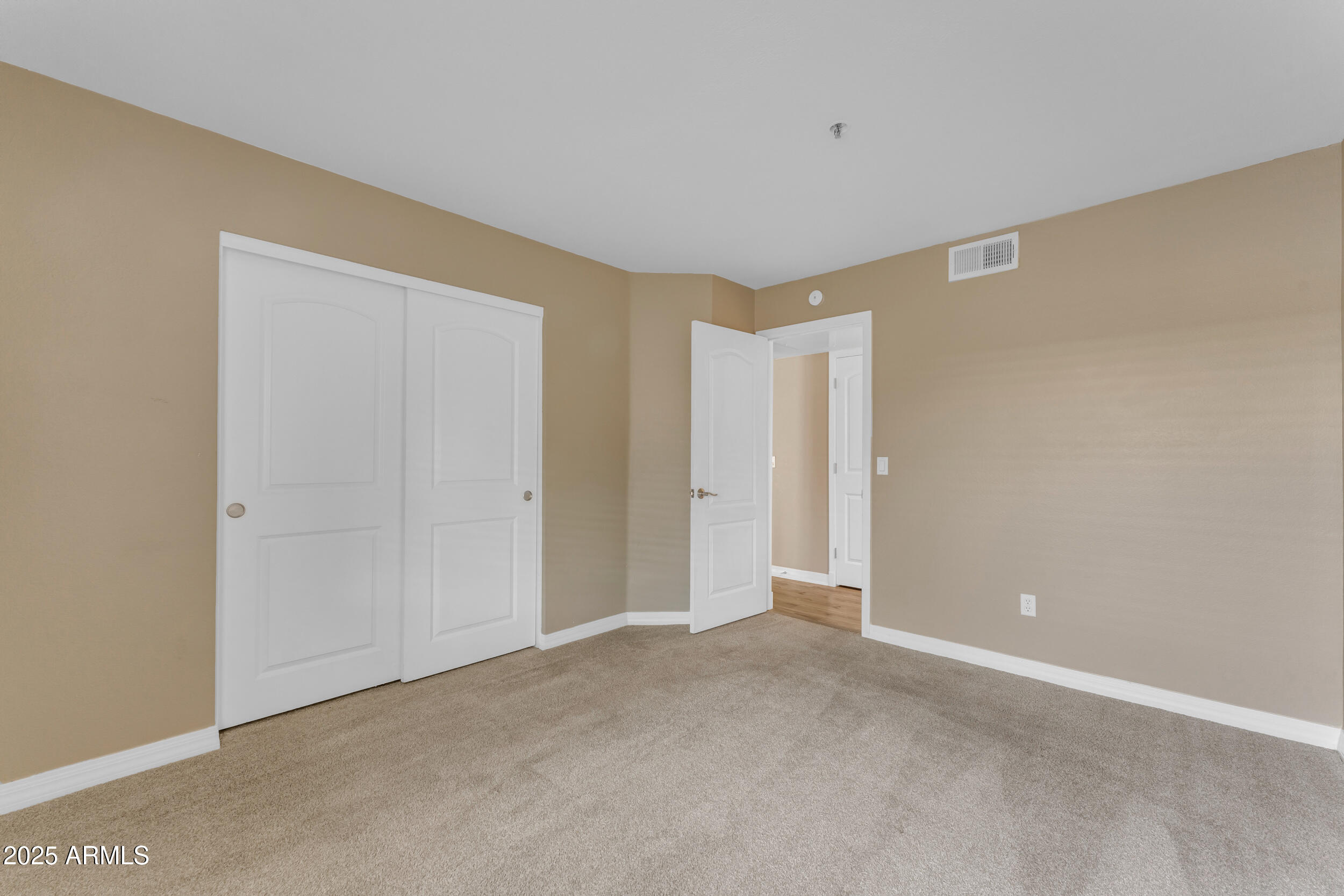 2025 East Campbell Avenue, Unit 140 Phoenix, AZ 85016 - Photo 30 of 52 a view of an empty room