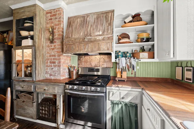 $315,000 | 6717 Charleston Highway, Bowman, SC 29018