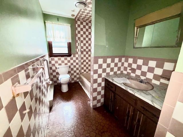 90 North Lowell Road Windham, NH 03087 - Photo 19 of 28