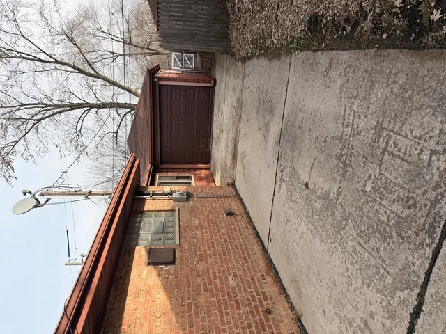 $1,750 | 1367 Burnham Avenue, Calumet City, IL 60409