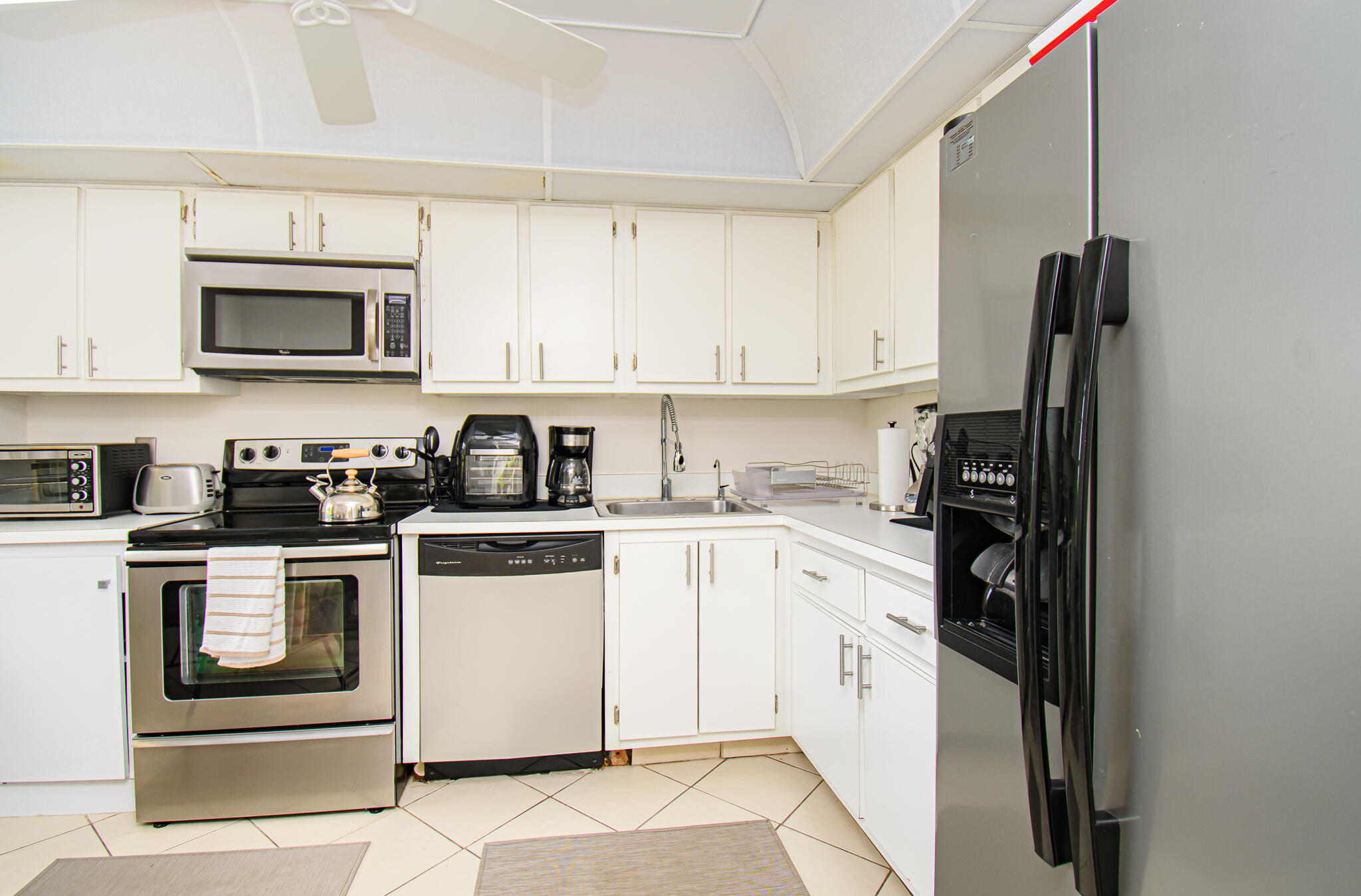 8334 Cypress Lane, Unit 1A Boca Raton, FL 33433 - Photo 25 of 42 DSC_5760