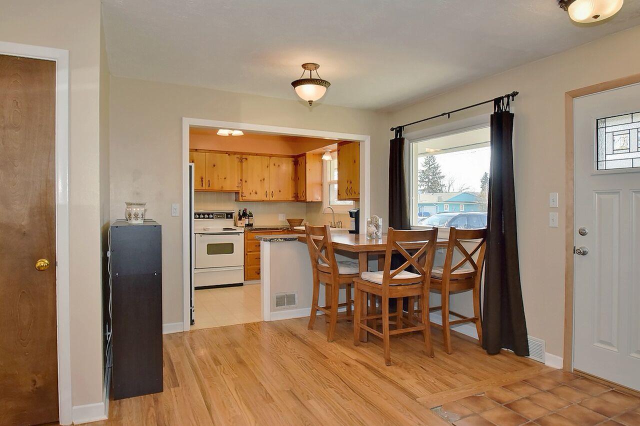 216 North McCabe Road Spokane Valley, WA 99216 - Photo 4 of 19