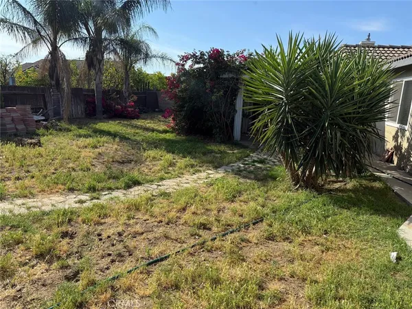 $664,900 | 10517 Dream Street, Bloomington, CA 92316