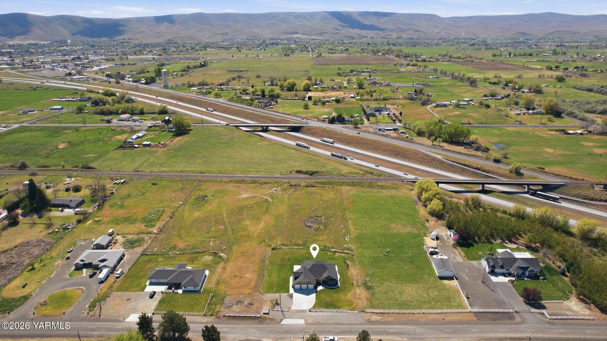 11625 Missimer Road Prosser, WA 99350 - Photo 7 of 40 an aerial view of residential houses with outdoor space