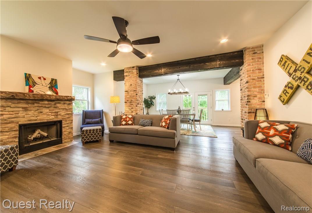 5155 North Hickory Ridge Road Holly, MI 48442 - Photo 12 of 47 942A8504-HDR.jpg
