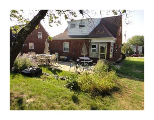 851 Agnew Road Baldwin, PA 15227 - Photo 2 of 12 Exterior Back.