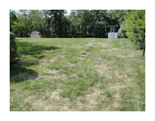 851 Agnew Road Baldwin, PA 15227 - Photo 3 of 12 Exterior Back.