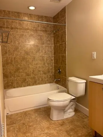 $179,900 | 4228 McPherson Avenue, Unit 312, St. Louis, MO 63108