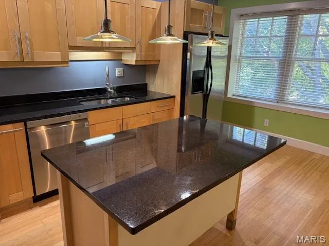 $179,900 | 4228 McPherson Avenue, Unit 312, St. Louis, MO 63108