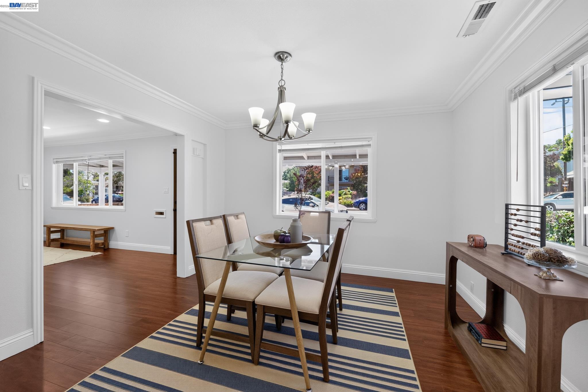 20556 Forest Avenue Castro Valley, CA 94546 - Photo 10 of 28