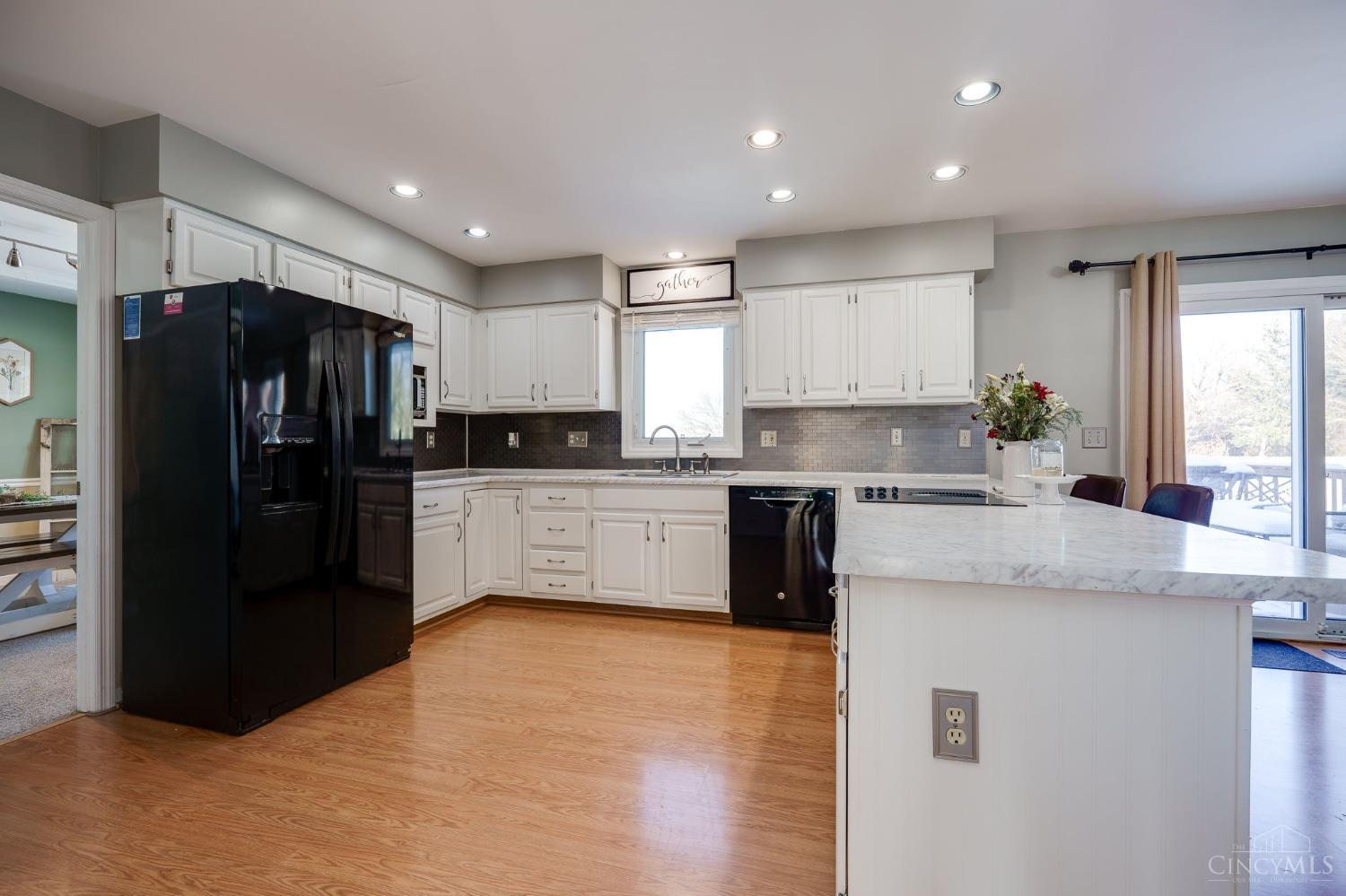 4220 Beal Road Franklin, OH 45005 - Photo 17 of 71 Gallery Image 17