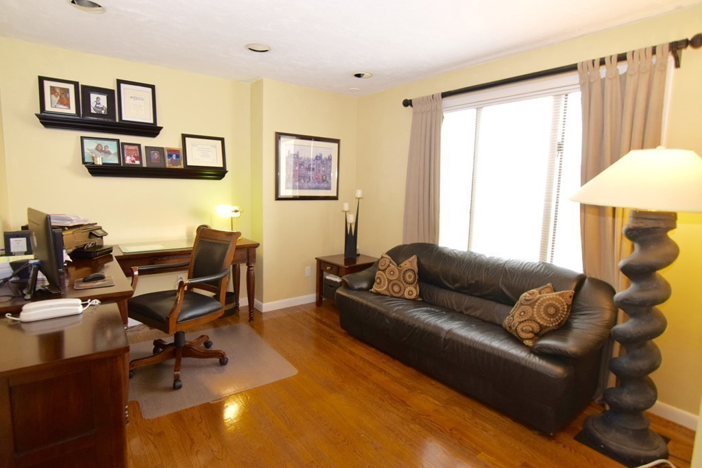 5 Seneca Road Canton, MA 02021 - Photo 15 of 27