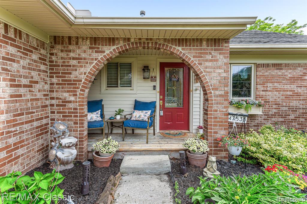 43533 Stuart Court Canton, MI 48187 - Photo 28 of 35