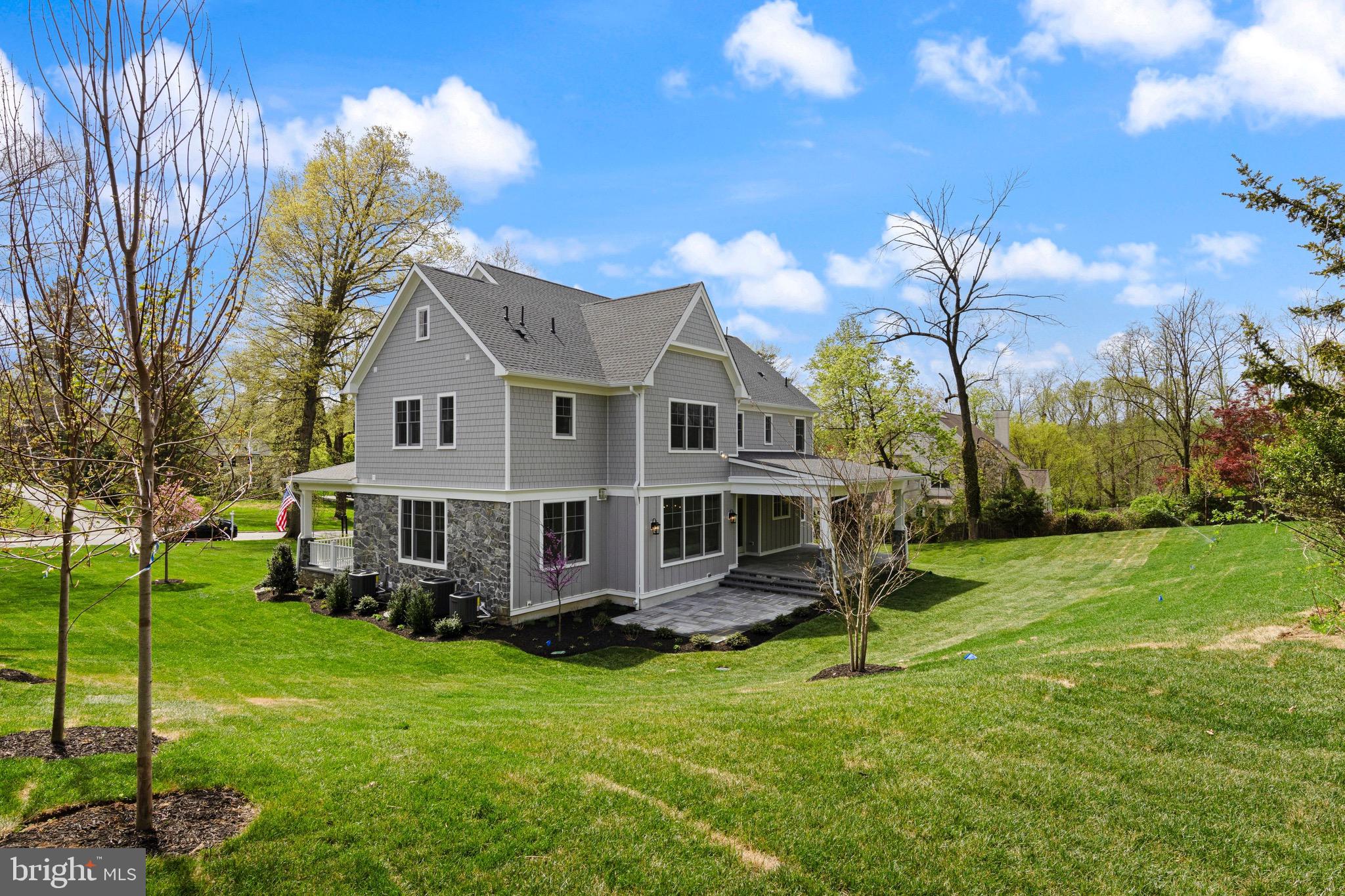 474 Barclay Road Bryn Mawr, PA 19010 - Photo 3 of 28