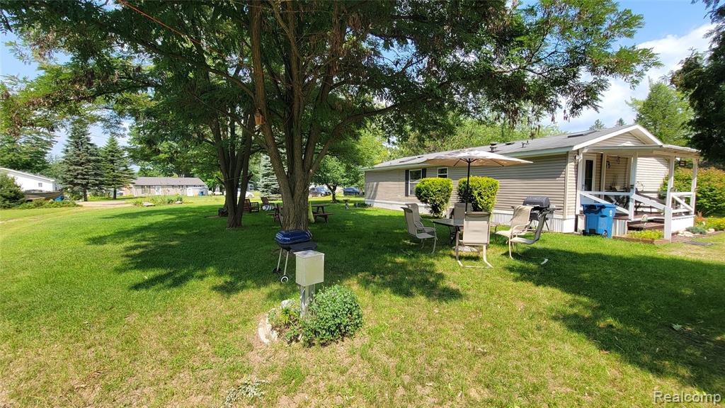 4349 Bay Road Gladwin, MI 48624 - Photo 22 of 26
