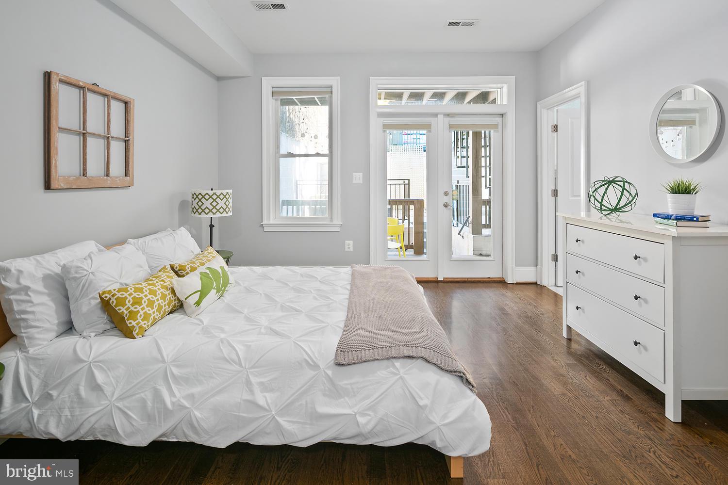 2431 Ontario Road Northwest, Unit 2 Washington, DC 20009 - Photo 23 of 29 Gallery Image 23